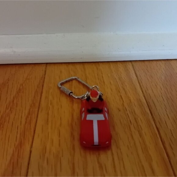 Vintage Japan RaceCar Driver Red Sports Car‎  Keychain W/ Carabiner - Picture 2 of 8